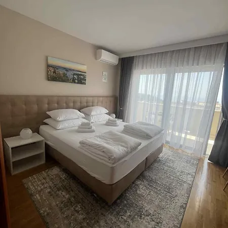 Bed & Breakfast Dela