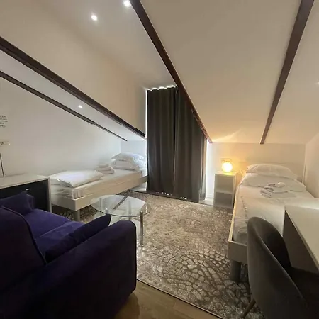 Bed & Breakfast Dela 3*