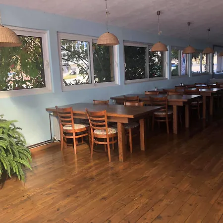 Bed and breakfast Dela 3*