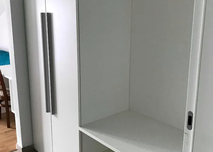 Dela Alojamento de Acomodação e Pequeno-almoço 3*