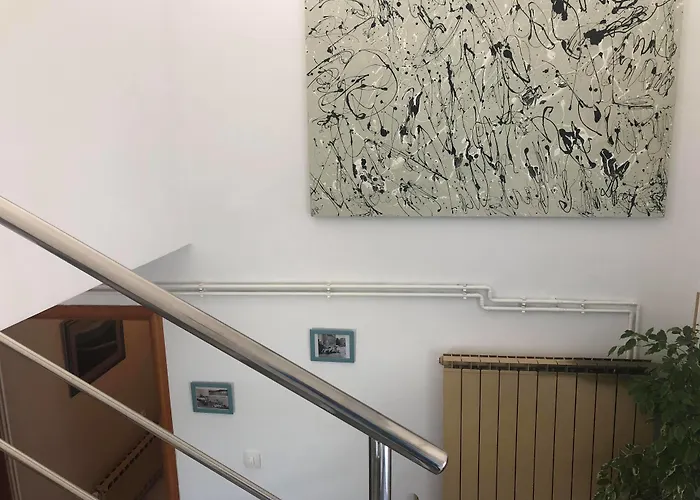 Dela Alojamento de Acomodação e Pequeno-almoço Hvar Town