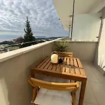 Bed and Breakfast Dela
