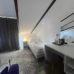 Dela Bed and Breakfast 3*