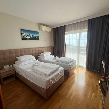 Bed & Breakfast Dela Hvar Town