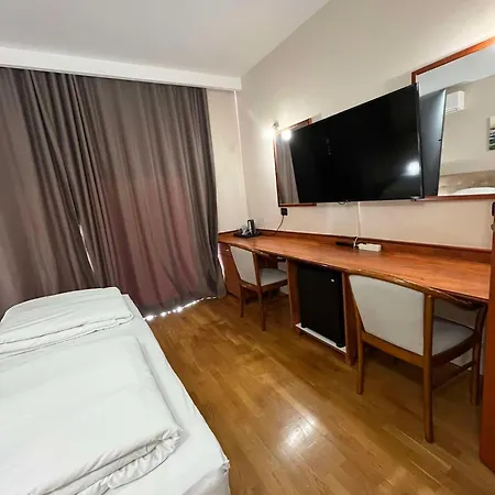 Bed & Breakfast Dela 3*