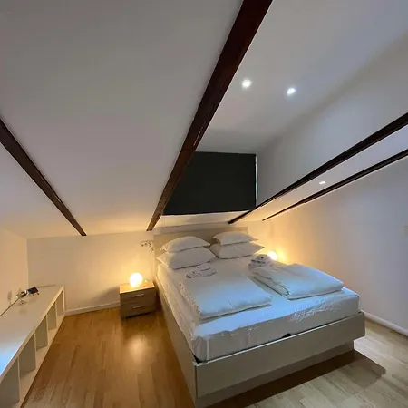 Bed & Breakfast Dela Hvar Town