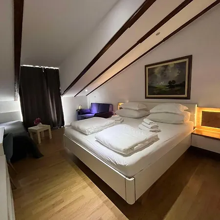 Dela Bed & Breakfast Hvar Town