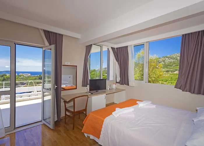 Dela Bed and Breakfast